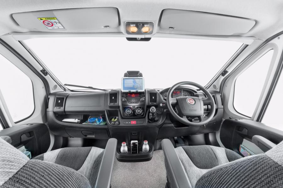 Торпедо Swift Motorhomes Escape 685 2016 года  (фото 5 из 10)